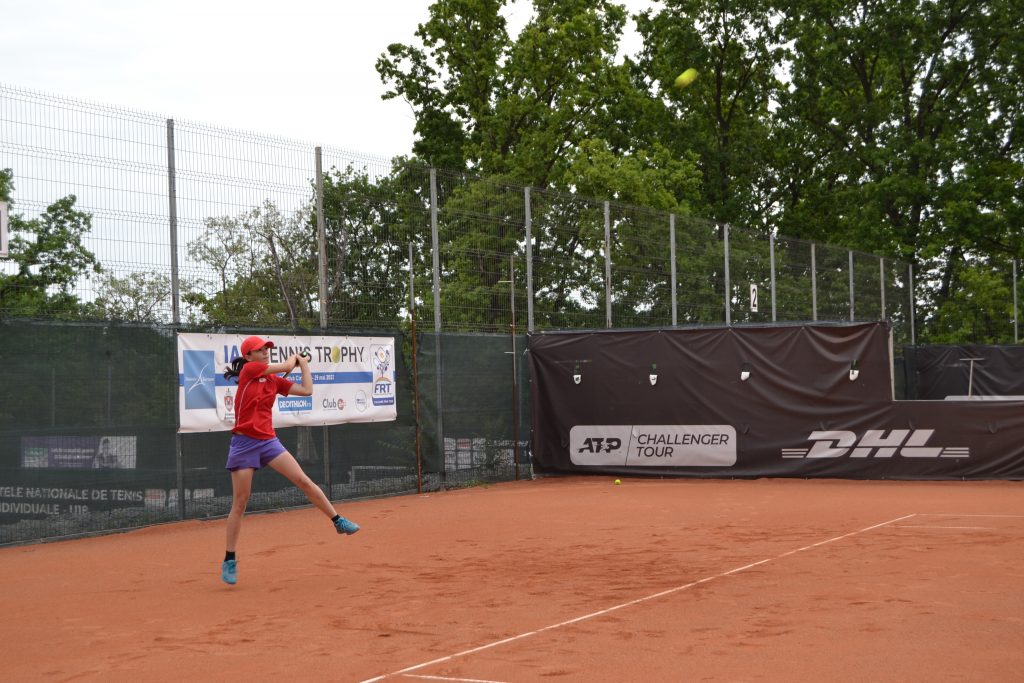 TENNIS-TROPHY
